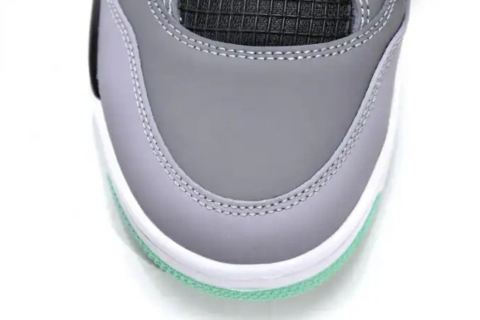 One Kick Air Green Jordan Glow 308497-033 Retro 4 0521